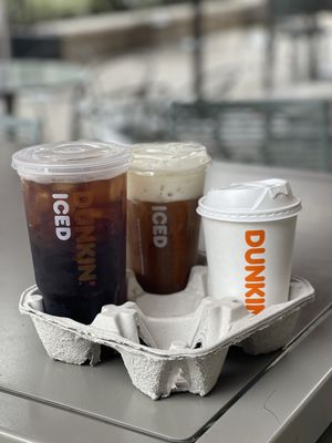 Dunkin' by null