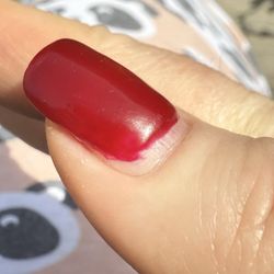 Tobi Nails & Spa - Sloppy paint job (especially the uneven amount in the bottom left corner).