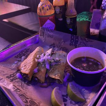 Talkin' Tacos Wynwood - Birria Tacos - Tacos Near Me - Miami, Florida
