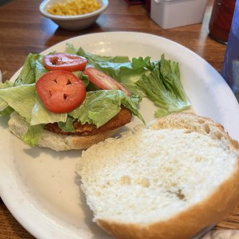 Golden Basket Restaurant - Chicken Sandwich - Burgers Near Me - Green Bay, Wisconsin Golden Basket Restaurant - Chicken Sandwich - Burgers Near Me - Green Bay, Wisconsin