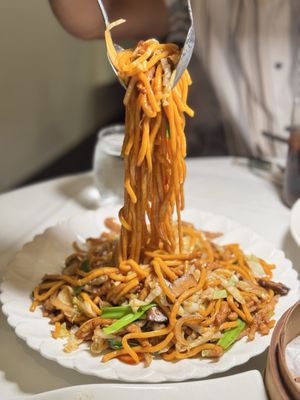 Mama Lu's Dumpling House - Beverly Hills by null