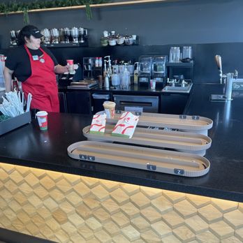 Starbucks - Coffee & Tea Near Me - Los Angeles, California Starbucks - Coffee & Tea Near Me - Los Angeles, California