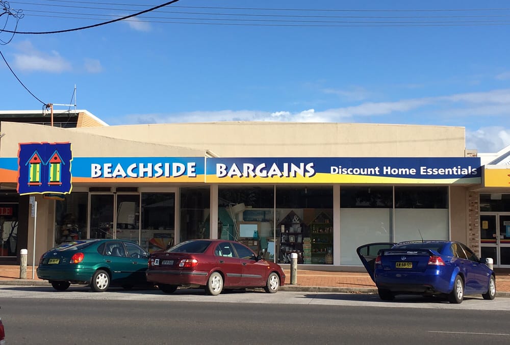 BEACHSIDE BARGAINS - Updated August 2025 - 20 Coldstream St, Yamba New