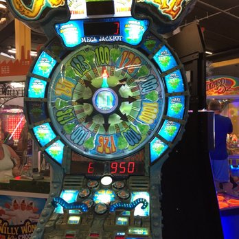 Great Wolf Lodge - Arcade attractions - Resorts Near Me - Williamsburg, Virginia