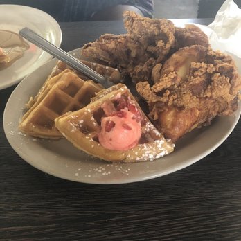 Metro Diner - Chicken and Waffles - American Near Me - Tampa, Florida Metro Diner - Chicken and Waffles - American Near Me - Tampa, Florida
