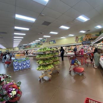 Trader Joe's - Grocery Near Me - Davis, California