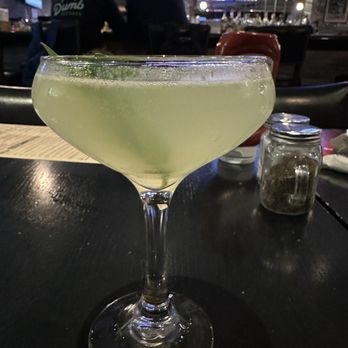Emerson's Ale House - Cucumber basilico - Bars Near Me - Mount Prospect, Illinois