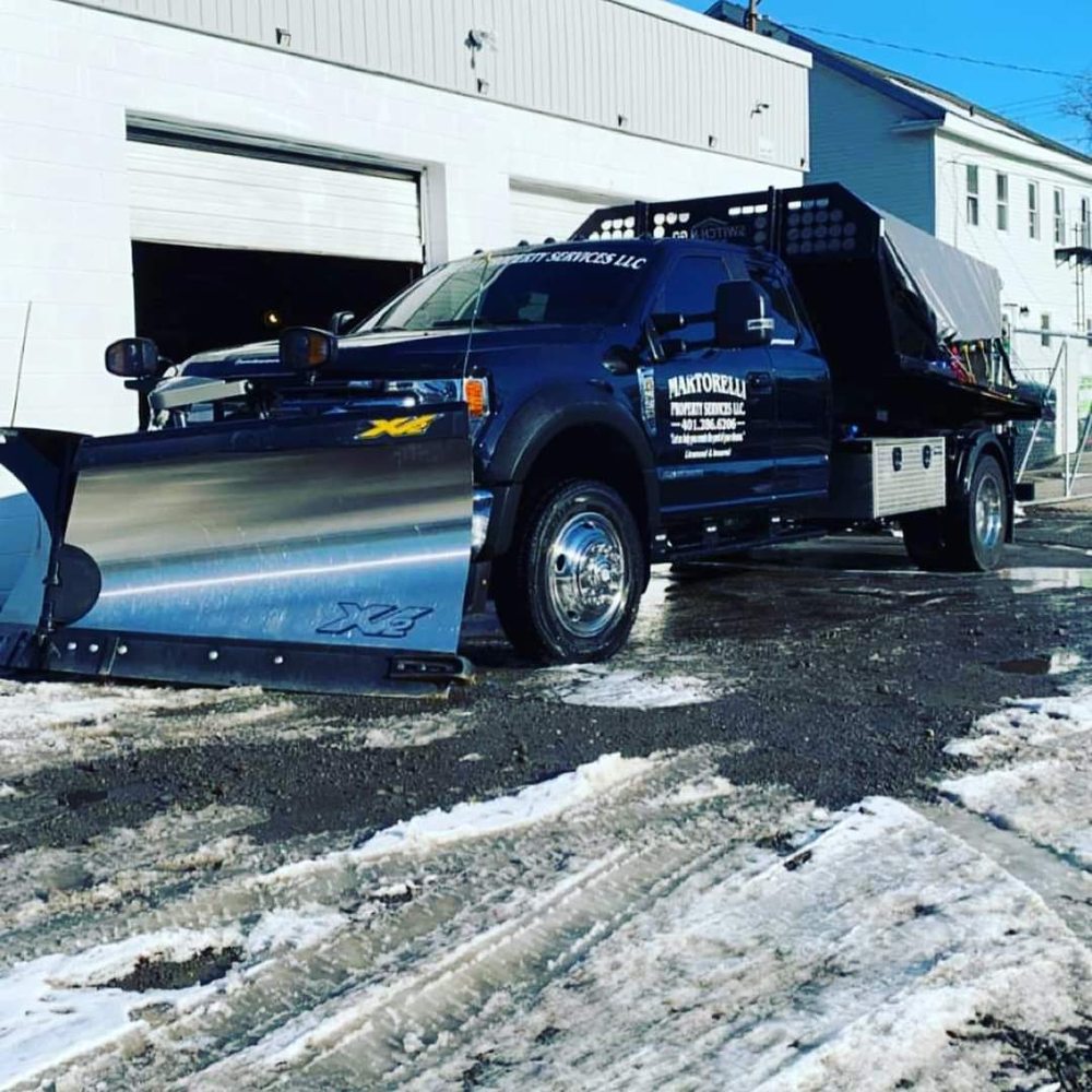 MARTORELLI PROPERTY SERVICES LLC. Updated September 2024 11 Photos 1161 W Shore Rd