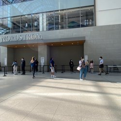Sport Chek Toronto Eaton Centre - Covid waits