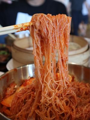 Sambong Naengmyun by null