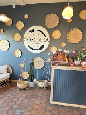 Com Nha Kitchen & Bar by null