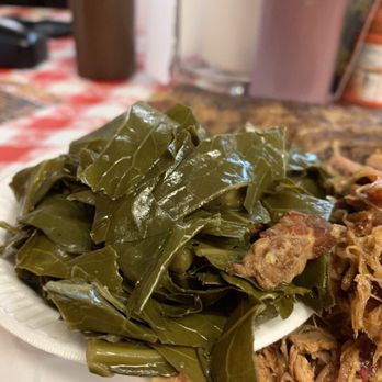Delauders  BBQ - Barbeque Near Me - Sevierville, Tennessee