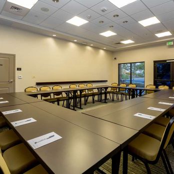Hampton Inn & Suites San Diego-Poway - Meeting Room - Hotels Near Me - Poway, California Hampton Inn & Suites San Diego-Poway - Meeting Room - Hotels Near Me - Poway, California