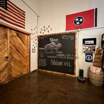 Shine Girl - Distilleries Near Me - Sevierville, Tennessee