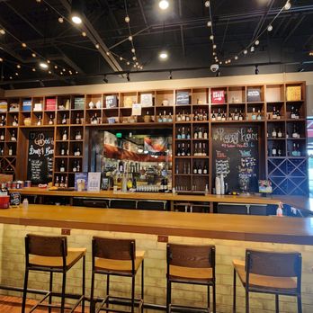 Mandola's Italian Kitchen - Italian Near Me - Cedar Park, Texas