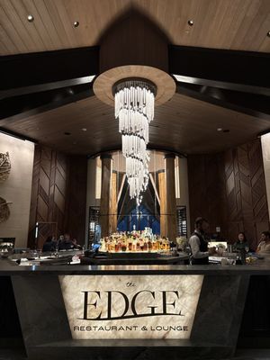 Edge Restaurant & Lounge by null