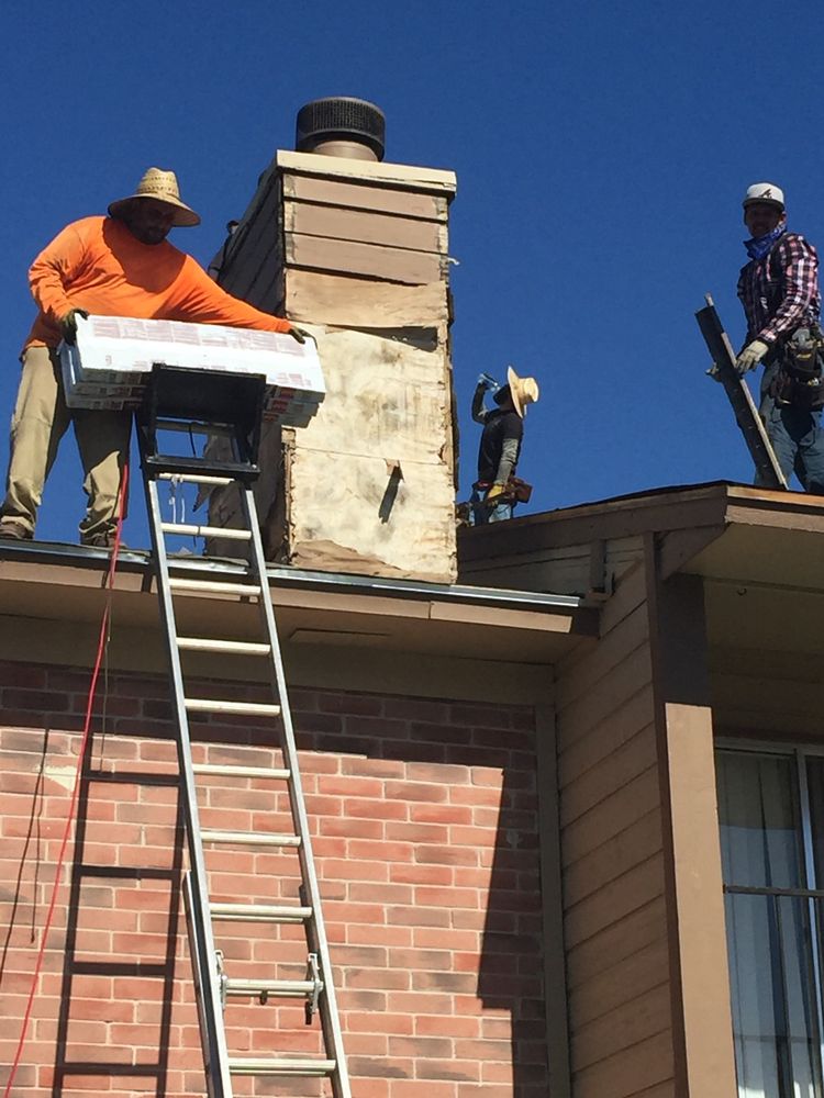 Slide of Capitol Roofing & Services