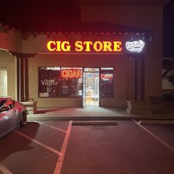 Cig Store 15