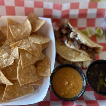 Four Finger Distillery - Chicken & Pulled Pork Tacos - Distilleries Near Me - Lebanon, Indiana