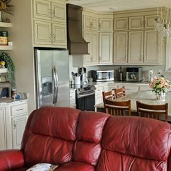 A & M Builders - Interior of apartment facing kitchen