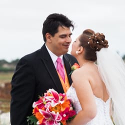 Artisans Salon - Bridal Updo