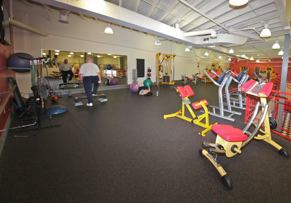 Retro Fitness Atlantic Avenue Manasquan Nj RETRO FITNESS - Updated September 2024 - 41 Photos & 47 Reviews - 60