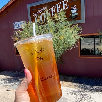 River Rock Roasting Co - Pomegranate green tea - Coffee & Tea Near Me - La Verkin, Utah