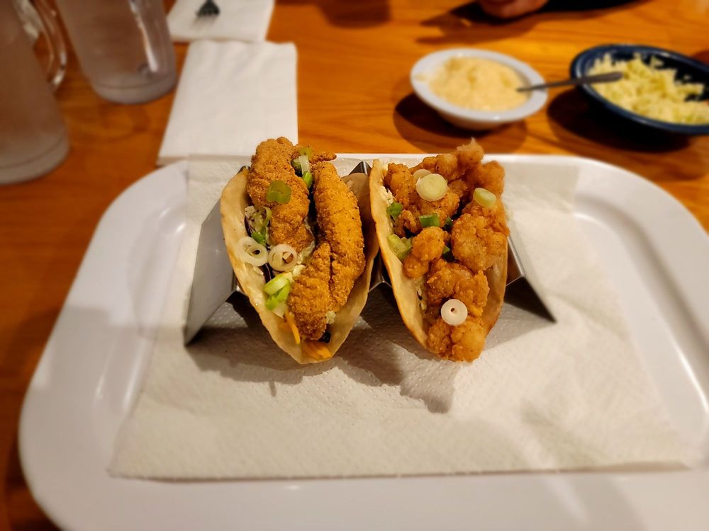 DAVIDS CATFISH HOUSE CLOSED Updated August 2024 53 Photos & 72