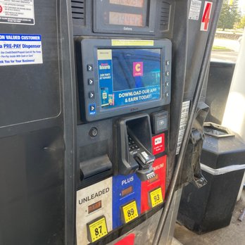 Speedway - Nice GSTV screen - Gas Stations Near Me - Kalamazoo, Michigan