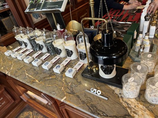 Officine Universelle Buly 1803 by null