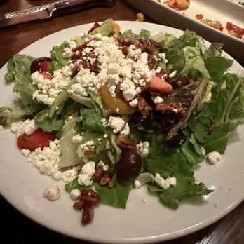 LongHorn Steakhouse - Strawberry & Pecan Salad - Steakhouses Near Me - Northridge, California LongHorn Steakhouse - Strawberry & Pecan Salad - Steakhouses Near Me - Northridge, California
