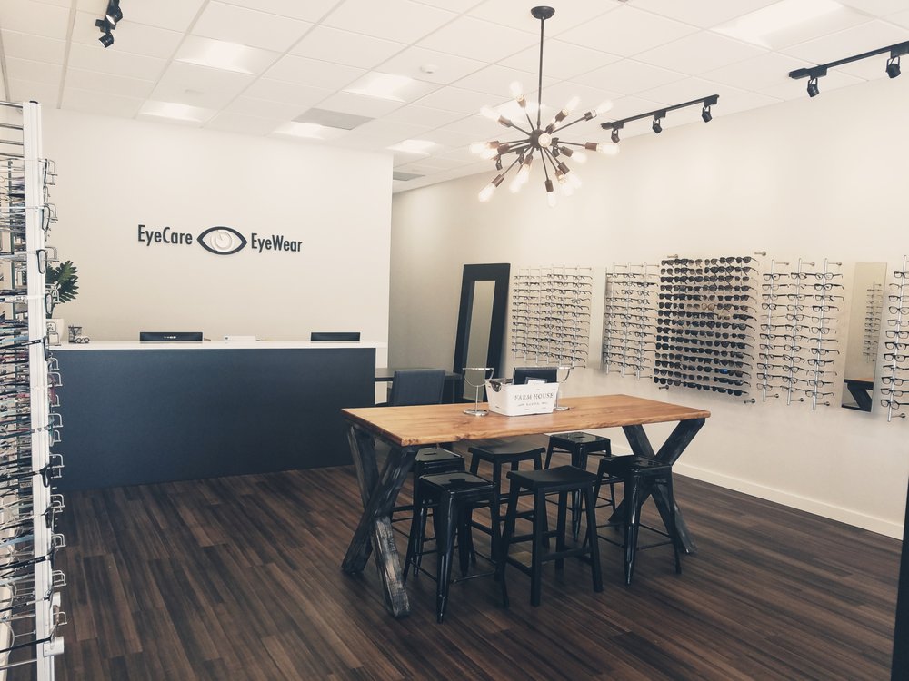 EYECARE & EYE WEAR Updated October 2024 10081 University Blvd