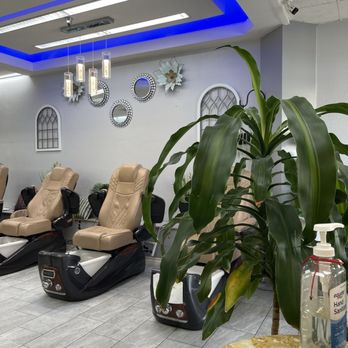 Lux Nail Spa - The seats - Nail Salons Near Me - Riverside, California Lux Nail Spa - The seats - Nail Salons Near Me - Riverside, California