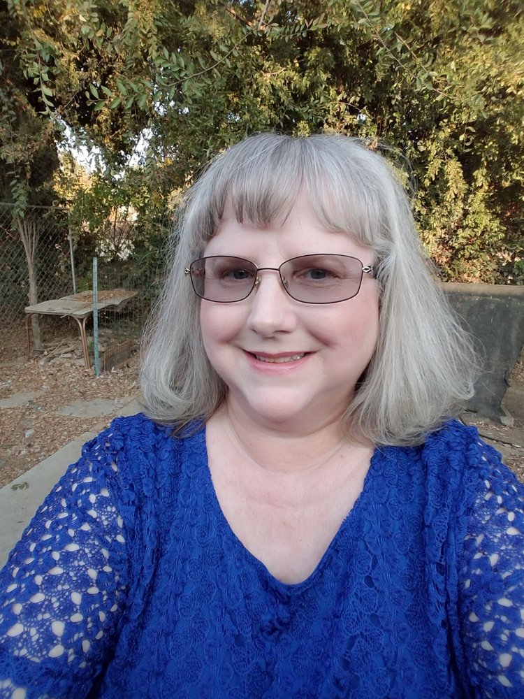 LINDA STERN MOBILE NOTARY PUBLIC Bakersfield, California Notaries