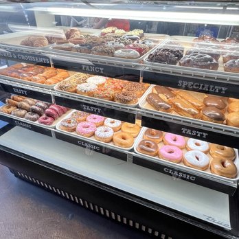 Glaze Doughnuts - Donuts Near Me - Las Vegas, Nevada