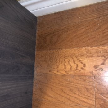 Ema's Housekeeping - Master bedroom bedside table. Dirt clearly on the floor. - Home Cleaning Near Me Ema's Housekeeping - Master bedroom bedside table. Dirt clearly on the floor. - Home Cleaning Near Me