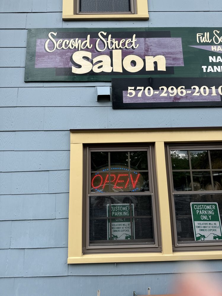 Second Street Salon Logo