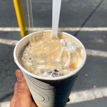 Hovermale's Tastes Best - Root beer floar - Ice Cream & Frozen Yogurt Near Me - Fort Washington, Maryland Hovermale's Tastes Best - Root beer floar - Ice Cream & Frozen Yogurt Near Me - Fort Washington, Maryland