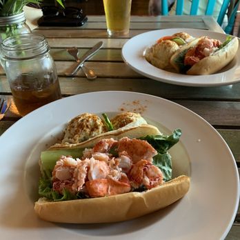Lobster Barn Pub & Eatery - Lobster Roll - Seafood Near Me - Victoria, Prince Edward Island Lobster Barn Pub & Eatery - Lobster Roll - Seafood Near Me - Victoria, Prince Edward Island