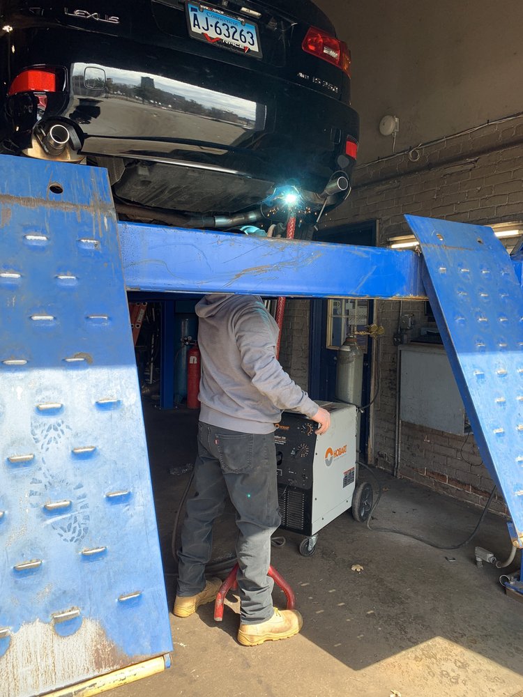 Fast Go Muffler & Tire Center