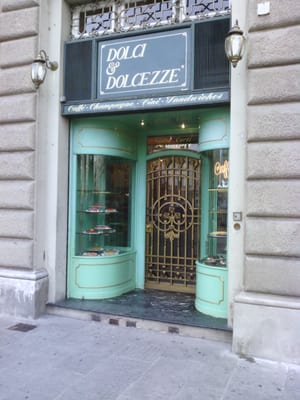 Pasticceria Dolci e Dolcezze by null