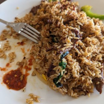 Sunny Thai - Beef basil fried rice. Very fragrance and tasted delicious! - Thai Near Me - Arlington, Texas