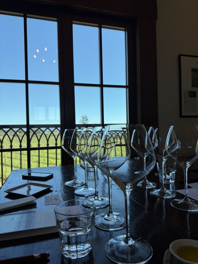 Hyde Estate Winery Logo