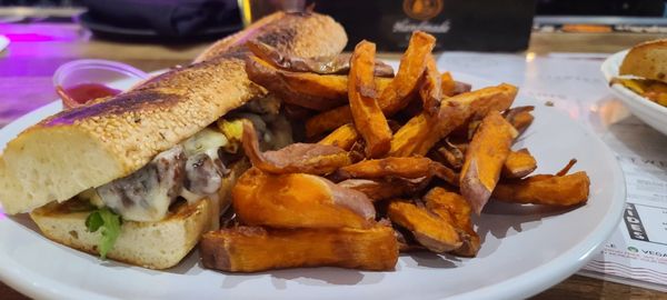 Brixx & Barley by null