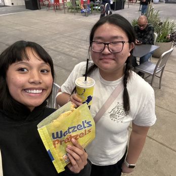 Wetzel's Pretzels - Pretzels Near Me - Sacramento, California