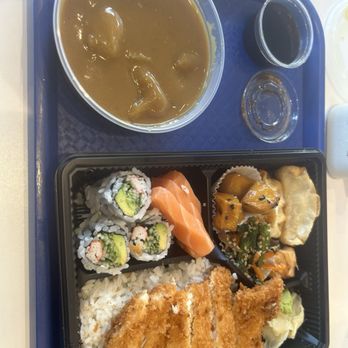 B Cafe - Bento Deluxe with curry chicken - Sushi Bars Near Me - Quincy, Massachusetts B Cafe - Bento Deluxe with curry chicken - Sushi Bars Near Me - Quincy, Massachusetts