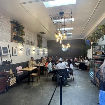 Eggy’s Neighborhood Kitchen - Inside - Breakfast & Brunch Near Me - Berkeley, California