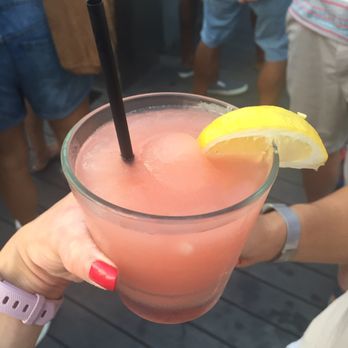 High Rooftop Lounge - Frose - Lounges Near Me - Venice, California
