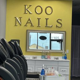 So clean, dedicated team, and of course relaxation in massage chairs.