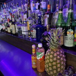 Little Drinks Lounge